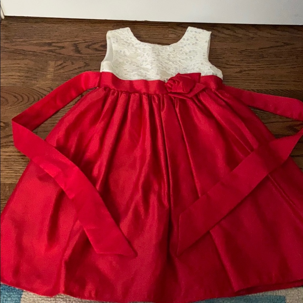HOLIDAY Red and cream dress